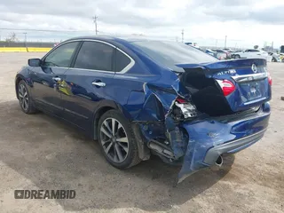 2016 Nissan Altima SR with VIN 1N4AL3AP2GC264800, listed as a IAAI auction lot 41968704 with 141,992 mi miles and . Bid and sale history available at carsss.com. Image 3.