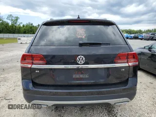2018 Volkswagen Atlas SE z VIN 1V2CR2CA5JC582694, wystawiony jako Copart lot #56905595 z przebiegiem 111 842 mil mil oraz Czysty tytuł • Clean title. Historia ofert i sprzedaży dostępna na DreamBid. Obrazek 6.