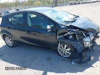 2017 Toyota Prius One z VIN JTDKDTB39H1591876, wystawiony jako IAAI lot #42086978 z przebiegiem 115 070 mil mil oraz . Historia ofert i sprzedaży dostępna na DreamBid. Obrazek 1.