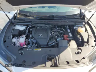 2024 Lexus RX with VIN 2T2BAMCA3RC069135, listed as a Copart auction lot 71092764 with 4,560 mi miles and Salvage Title. Bid and sale history available at carsss.com. Image 12.