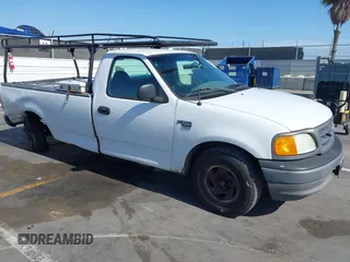 2004 Ford F-150 XL с VIN 2FTRF17W34CA91446, выставлен на аукционе IAAI как лот 42390946 с пробегом 271 177 миль миль и . История ставок и продаж доступна на DreamBid. Изображение 1.