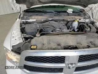 2019 Ram 1500 Tradesman z VIN 1C6RR6FT5KS746007, wystawiony jako Copart lot #80724975 z przebiegiem 134 024 mil mil oraz Czysty tytuł • Clean title. Historia ofert i sprzedaży dostępna na DreamBid. Obrazek 13.