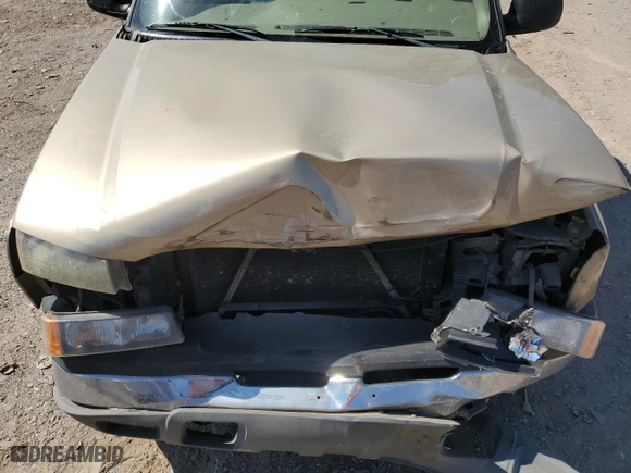 2004 Chevrolet Silverado 1500 LS with VIN 1GCEC14V54Z118877, listed as a Copart auction lot 74352114 with 103,253 mi miles and Salvage Title. Bid and sale history available at carsss.com. Image 12.