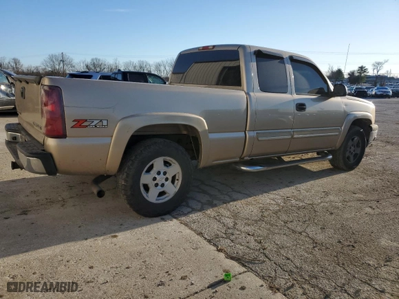 2005 Chevrolet Silverado 1500 Z71 with VIN 2GCEK19B751236277, listed as a Copart auction lot 84392954 with 197,135 mi miles and Clean Title. Bid and sale history available at carsss.com. Image 3.