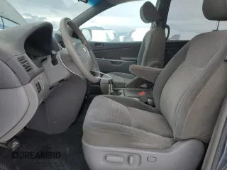 2006 Toyota Sienna CE with VIN 5TDZA23C26S512290, listed as a Copart auction lot 87290134 with 238,920 mi miles and Clean Title. Bid and sale history available at carsss.com. Image 7.
