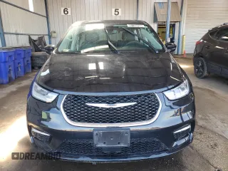 2024 Chrysler Pacifica Hybrid Select z VIN 2C4RC1S74RR166734, wystawiony jako Copart lot #56190895 z przebiegiem 26 312 mil mil oraz Szkoda całkowita • Salvage title. Historia ofert i sprzedaży dostępna na DreamBid. Obrazek 5.