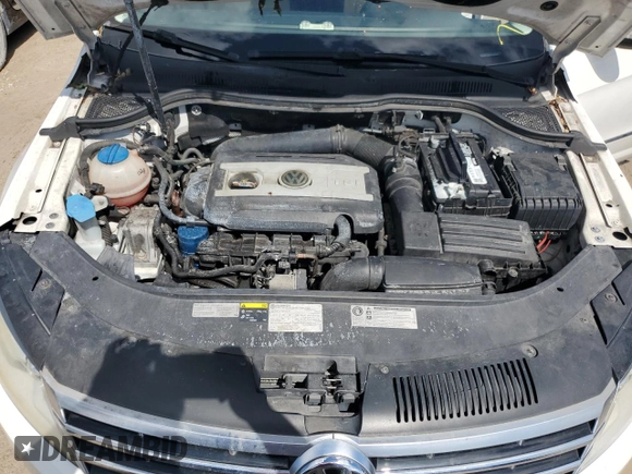2013 Volkswagen CC Sport with VIN WVWBP7AN4DE554545, listed as a Copart auction lot 73850954 with 0 mi miles and Salvage Title. Bid and sale history available at carsss.com. Image 11.