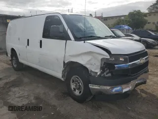 2018 Chevrolet Express Cargo Van with VIN 1GCWGAFP6J1212557, listed as a Copart auction lot 41861574 with 217,664 mi miles and Non Repairable. Bid and sale history available at carsss.com. Image 4.