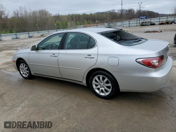 2002 Lexus ES 300 with VIN JTHBF30G425012176, listed as a Copart auction lot 51215515 with 371,102 mi miles and Non Repairable. Bid and sale history available at DreamBid. Image 2.