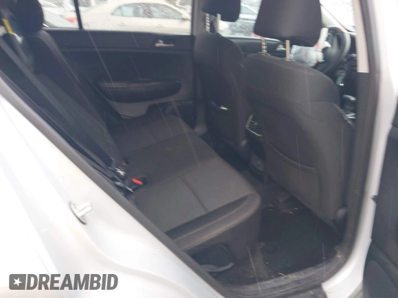 2018 Kia Sportage LX with VIN KNDPM3AC7J7337951, listed as a IAAI auction lot 41900482 with 105,857 mi miles and . Bid and sale history available at carsss.com. Image 8.