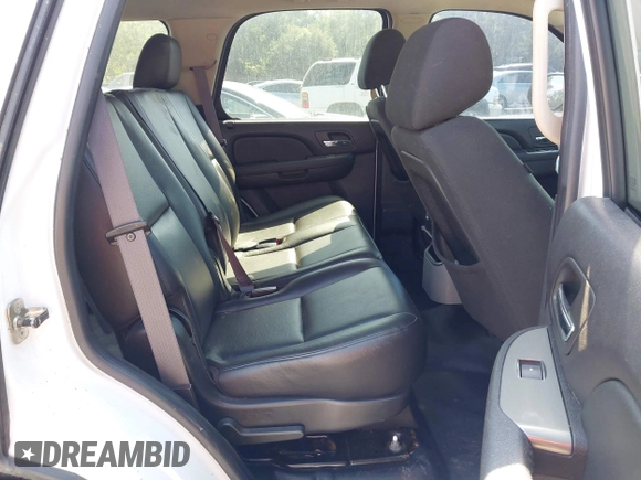 2011 Chevrolet Tahoe Commercial with VIN 1GNLC2E04BR293125, listed as a IAAI auction lot 42476037 with 123,666 mi miles and . Bid and sale history available at DreamBid. Image 8.