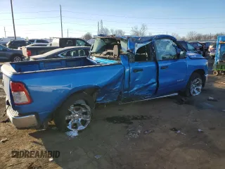 2023 Ram 1500 Big Horn z VIN 1C6RRFBG0PN567260, wystawiony jako Copart lot #42092775 z przebiegiem 16 860 mil mil oraz Nie do naprawy • Non repairable. Historia ofert i sprzedaży dostępna na DreamBid. Obrazek 3.