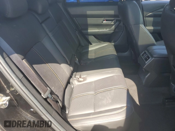 2023 Mazda CX-50 Meridian Edition with VIN 7MMVABXYXPN117298, listed as a Copart auction lot 61474695 with 42,738 mi miles and Salvage title. Bid and sale history available at DreamBid. Image 10.