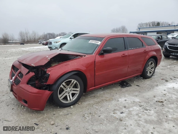 2005 Dodge Magnum SE with VIN 2D4FV48V75H536405, listed as a Copart auction lot 82919564 with 188,870 mi miles and Salvage Title. Bid and sale history available at carsss.com. Image 1.
