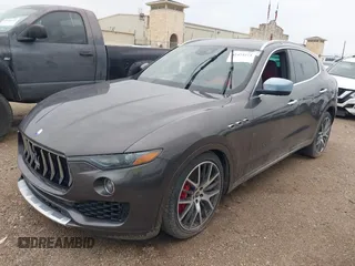 2017 Maserati Levante S с VIN ZN661YUSXHX247660, выставлен на аукционе IAAI как лот 42473374 с пробегом 90 150 миль миль и . История ставок и продаж доступна на DreamBid. Изображение 2.