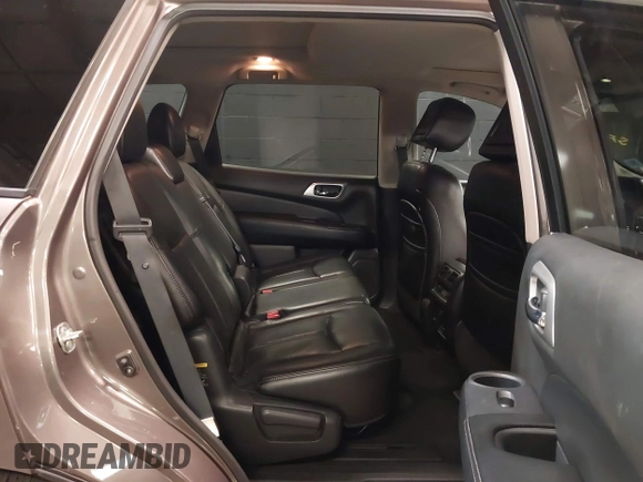 2013 Nissan Pathfinder SV with VIN 5N1AR2MM9DC689684, listed as a IAAI auction lot 41749471 with 162,065 mi miles. Bid and sale history available at carsss.com. Image 8.