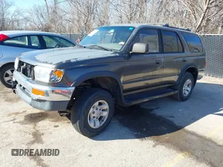 1998 Toyota 4Runner SR5 z VIN JT3GN86R3W0066964, wystawiony jako IAAI lot #41534253 z przebiegiem 344 387 mil mil oraz . Historia ofert i sprzedaży dostępna na DreamBid. Obrazek 2.