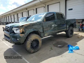 2013 Toyota Tacoma z VIN 3TMLU4EN3DM103624, wystawiony jako Copart lot #61543405 z przebiegiem 215 079 mil mil oraz Szkoda całkowita • Salvage title. Historia ofert i sprzedaży dostępna na DreamBid. Obrazek 1.