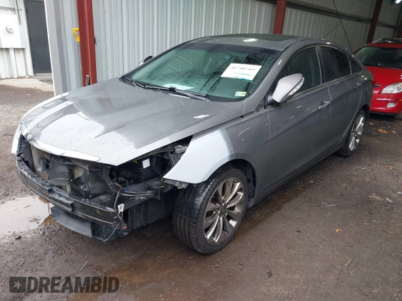 2013 Hyundai Sonata Limited with VIN 5NPEC4AB4DH543218, listed as a IAAI auction lot 41740769 with 247,531 mi miles and . Bid and sale history available at carsss.com. Image 18.