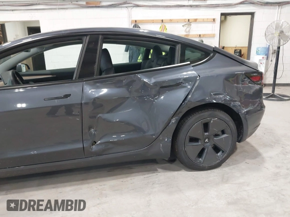 2023 Tesla Model 3 с VIN 5YJ3E1EA3PF705909, выставлен на аукционе IAAI как лот 42519796 с пробегом 13 989 миль миль и . История ставок и продаж доступна на DreamBid. Изображение 6.