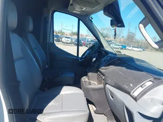 2019 Ford Transit with VIN 1FTYR2CM3KKB23320, listed as a IAAI auction lot 41824025 with 29,221 mi miles. Bid and sale history available at carsss.com. Image 5.