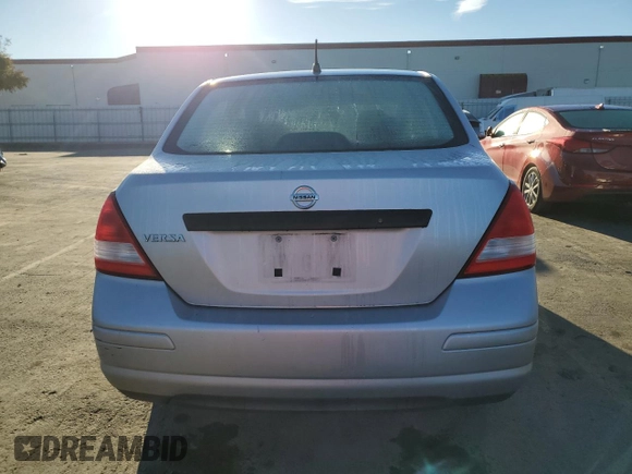 2009 Nissan Versa 1.6 with VIN 3N1CC11E99L470132, listed as a Copart auction lot 84117174 with 196,680 mi miles and Clean Title. Bid and sale history available at carsss.com. Image 6.