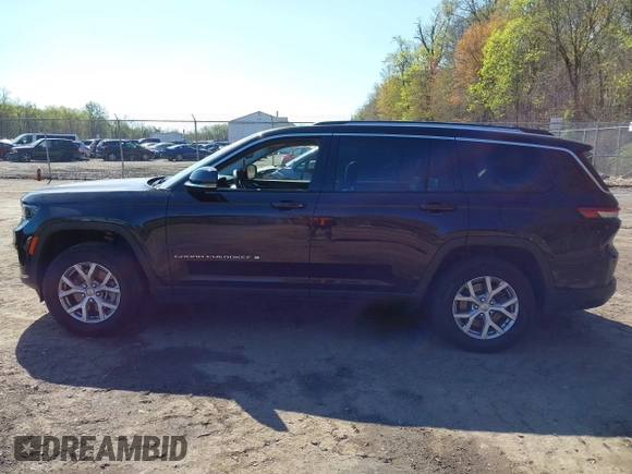 2022 Jeep Grand Cherokee Limited z VIN 1C4RJKBGXN8624536, wystawiony jako IAAI lot #41995179 z przebiegiem 34 830 mil mil oraz . Historia ofert i sprzedaży dostępna na DreamBid. Obrazek 13.