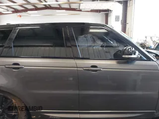 2019 Land Rover Range Rover Sport Dynamic with VIN SALWR2RE1KA823455, listed as a IAAI auction lot 42492777 with 94,321 mi miles and . Bid and sale history available at DreamBid. Image 14.
