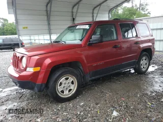 2014 Jeep Patriot Sport z VIN 1C4NJPBA2ED915532, wystawiony jako Copart lot #55807615 z przebiegiem 58 006 mil mil oraz Czysty tytuł • Clean title. Historia ofert i sprzedaży dostępna na DreamBid. Obrazek 1.