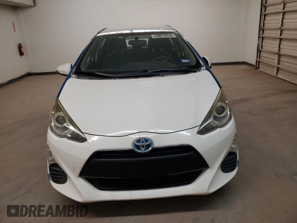 2016 Toyota Prius One with VIN JTDKDTB38G1126228, listed as a Copart auction lot 53102385 with 123,884 mi miles and Clean Title. Bid and sale history available at DreamBid. Image 5.