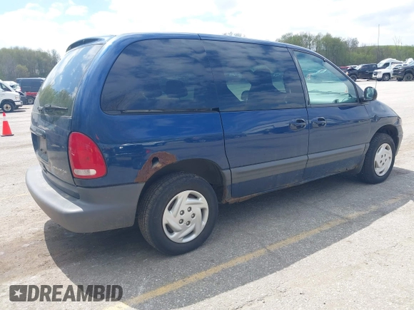2000 Dodge Caravan SE with VIN 2B4GP45G3YR703761, listed as a IAAI auction lot 42106115 with 121,870 mi miles and . Bid and sale history available at carsss.com. Image 4.