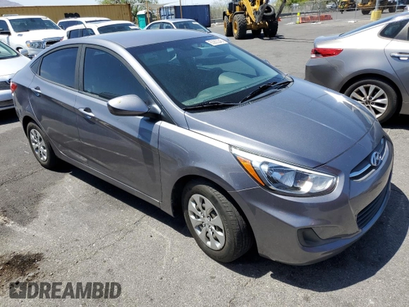 2017 Hyundai Accent SE z VIN KMHCT4AE7HU235887, wystawiony jako Copart lot #60903345 z przebiegiem 143 620 mil mil oraz Czysty tytuł • Clean title. Historia ofert i sprzedaży dostępna na DreamBid. Obrazek 4.