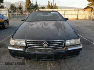 1999 Cadillac Eldorado ESC with VIN 1G6EL12Y8XU614645, listed as a Copart auction lot 86353754 with 151,243 mi miles and Clean Title. Bid and sale history available at DreamBid. Image 5.