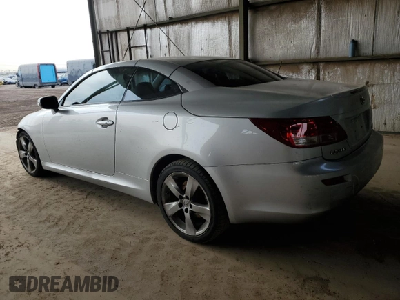 2010 Lexus IS 250 C z VIN JTHFF2C28A2505273, wystawiony jako Copart lot #44779545 z przebiegiem Nie podano mil oraz Szkoda całkowita • Salvage title. Historia ofert i sprzedaży dostępna na DreamBid. Obrazek 2.