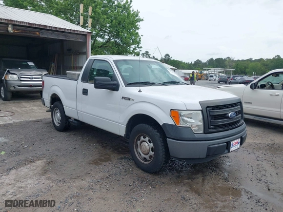 2014 Ford F-150 XL with VIN 1FTMF1CM5EKG22092, listed as a IAAI auction lot 41948999 with 156,233 mi miles. Bid and sale history available at carsss.com. Image 1.