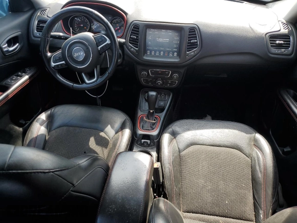 2020 Jeep Compass Trailhawk with VIN 3C4NJDDB6LT195731, listed as a Copart auction lot 50948035 with 80,195 mi miles and Salvage title. Bid and sale history available at DreamBid. Image 8.