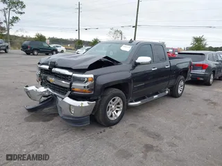 2016 Chevrolet Silverado 1500 LT with VIN 1GCRCREC7GZ109079, listed as a IAAI auction lot 40985730 with 162,630 mi miles. Bid and sale history available at carsss.com. Image 17.