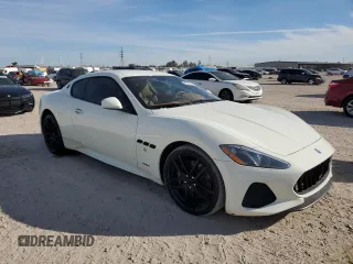 2018 Maserati GranTurismo Sport with VIN ZAM45VLA9J0270099, listed as a Copart auction lot 80519974 with 31,938 mi miles and Salvage Title. Bid and sale history available at carsss.com. Image 4.