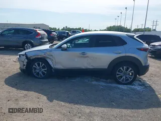 2021 Mazda CX-30 Select with VIN 3MVDMABL8MM273045, listed as a IAAI auction lot 42258604 with 47,805 mi miles and . Bid and sale history available at DreamBid. Image 14.