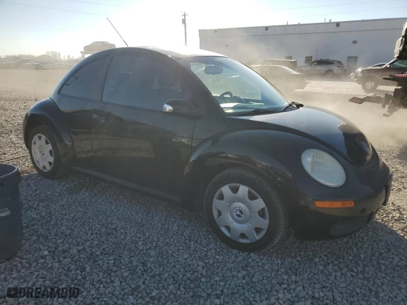 2007 Volkswagen New Beetle Coupe with VIN 3VWEG31C67M521028, listed as a Copart auction lot 42738005 with 89,785 mi miles and Clean Title. Bid and sale history available at carsss.com. Image 4.