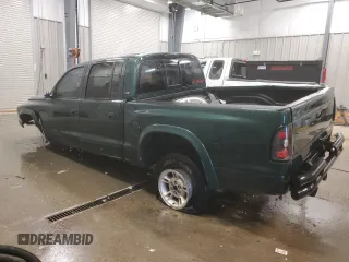 2000 Dodge Dakota Sport with VIN 1B7GG2AN1YS769770, listed as a Copart auction lot 86700484 with 0 mi miles and Clean Title. Bid and sale history available at carsss.com. Image 2.
