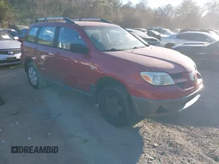 2006 Mitsubishi Outlander LS with VIN JA4LX31FX6U025786, listed as a IAAI auction lot 41668558 with 160,649 mi miles. Bid and sale history available at carsss.com. Image 1.