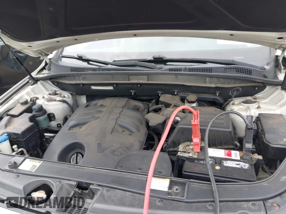 2011 Hyundai Veracruz GLS with VIN KM8NUDCC5BU154945, listed as a IAAI auction lot 42608801 with 132,296 mi miles and . Bid and sale history available at DreamBid. Image 10.