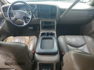 2004 Chevrolet Avalanche Z71 z VIN 3GNEK12TX4G342674, wystawiony jako Copart lot #52879115 z przebiegiem 380 251 mil mil oraz Szkody całkowita. Historia ofert i sprzedaży dostępna na DreamBid. Obrazek 8.