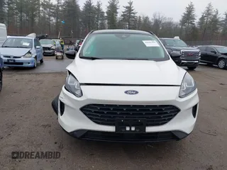 2022 Ford Escape SE with VIN 1FMCU9G61NUB07019, listed as a IAAI auction lot 41881289 with 19,668 mi miles. Bid and sale history available at carsss.com. Image 12.