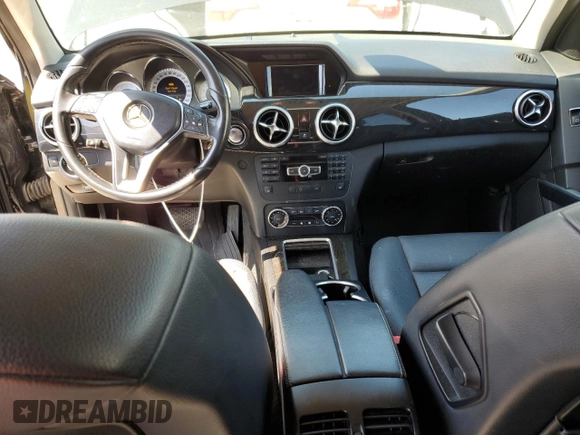 2015 Mercedes-Benz GLK with VIN WDCGG5HB1FG439148, listed as a Copart auction lot 52016935 with 185,660 mi miles and Salvage Title. Bid and sale history available at carsss.com. Image 8.