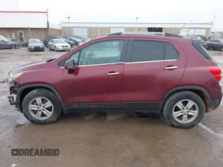 2017 Chevrolet Trax LT with VIN 3GNCJLSB3HL159787, listed as a IAAI auction lot 41450041 with 147,972 mi miles. Bid and sale history available at carsss.com. Image 15.