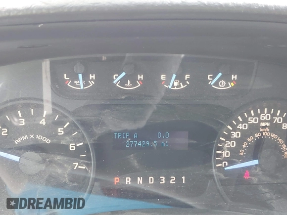 2011 Ford F-150 XL with VIN 1FTEX1CM3BFC07956, listed as a IAAI auction lot 41897005 with 277,429 mi miles. Bid and sale history available at carsss.com. Image 7.