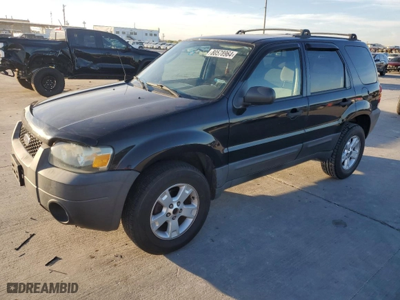 2007 Ford Escape XLT with VIN 1FMYU03107KB17034, listed as a Copart auction lot 80578964 with 268,752 mi miles and Clean Title. Bid and sale history available at carsss.com. Image 1.