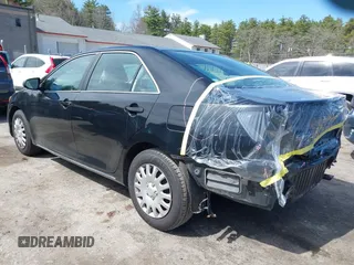 2013 Toyota Camry L with VIN 4T1BF1FK0DU706255, listed as a IAAI auction lot 42026182 with 88,372 mi miles. Bid and sale history available at carsss.com. Image 3.